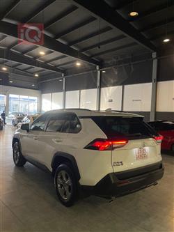 تويوتا راف 4